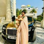 ஹைதராபாத் பெண் தொழிலதிபருடைய ரோல்ஸ்-ராய்ஸ் கார்!